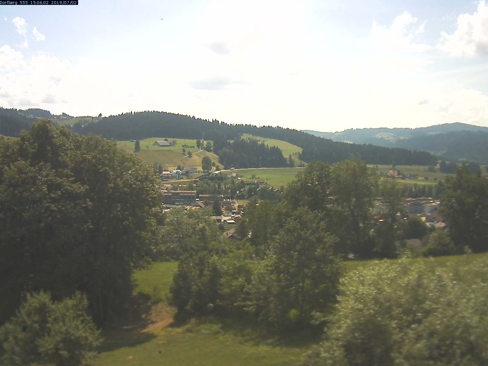 Webcam-Bild: Aussicht vom Dorfberg in Langnau 20190702-150601