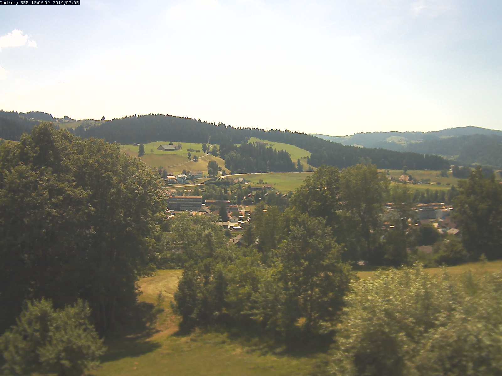 Webcam-Bild: Aussicht vom Dorfberg in Langnau 20190705-150601