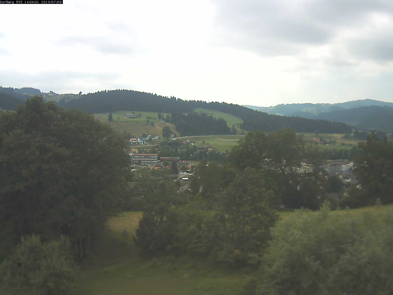 Webcam-Bild: Aussicht vom Dorfberg in Langnau 20190709-140601