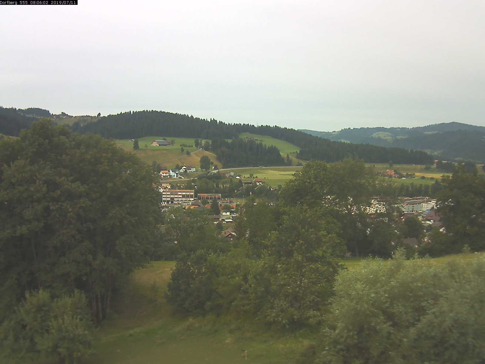 Webcam-Bild: Aussicht vom Dorfberg in Langnau 20190711-080601
