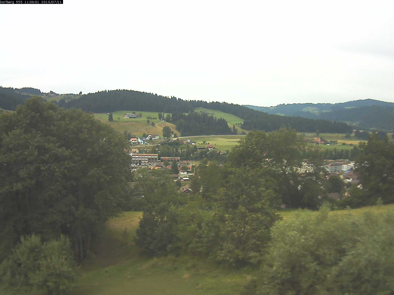 Webcam-Bild: Aussicht vom Dorfberg in Langnau 20190711-110601