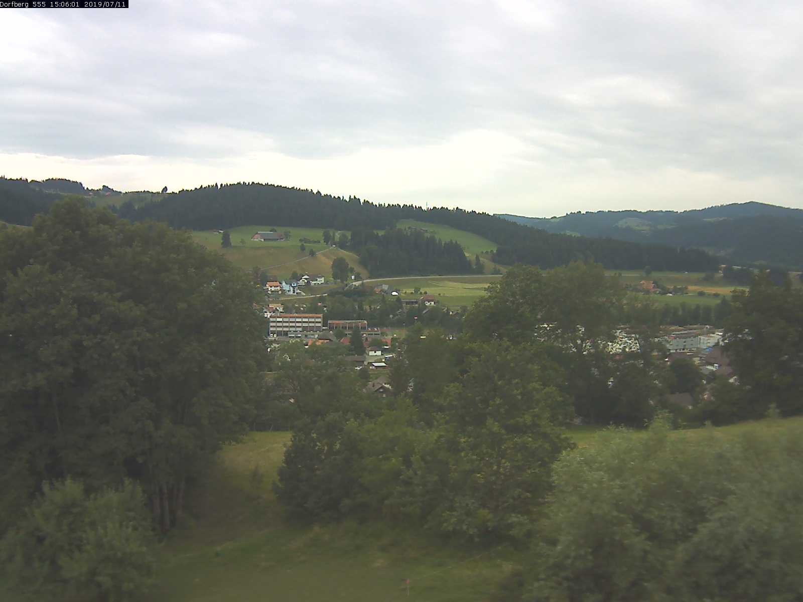 Webcam-Bild: Aussicht vom Dorfberg in Langnau 20190711-150601