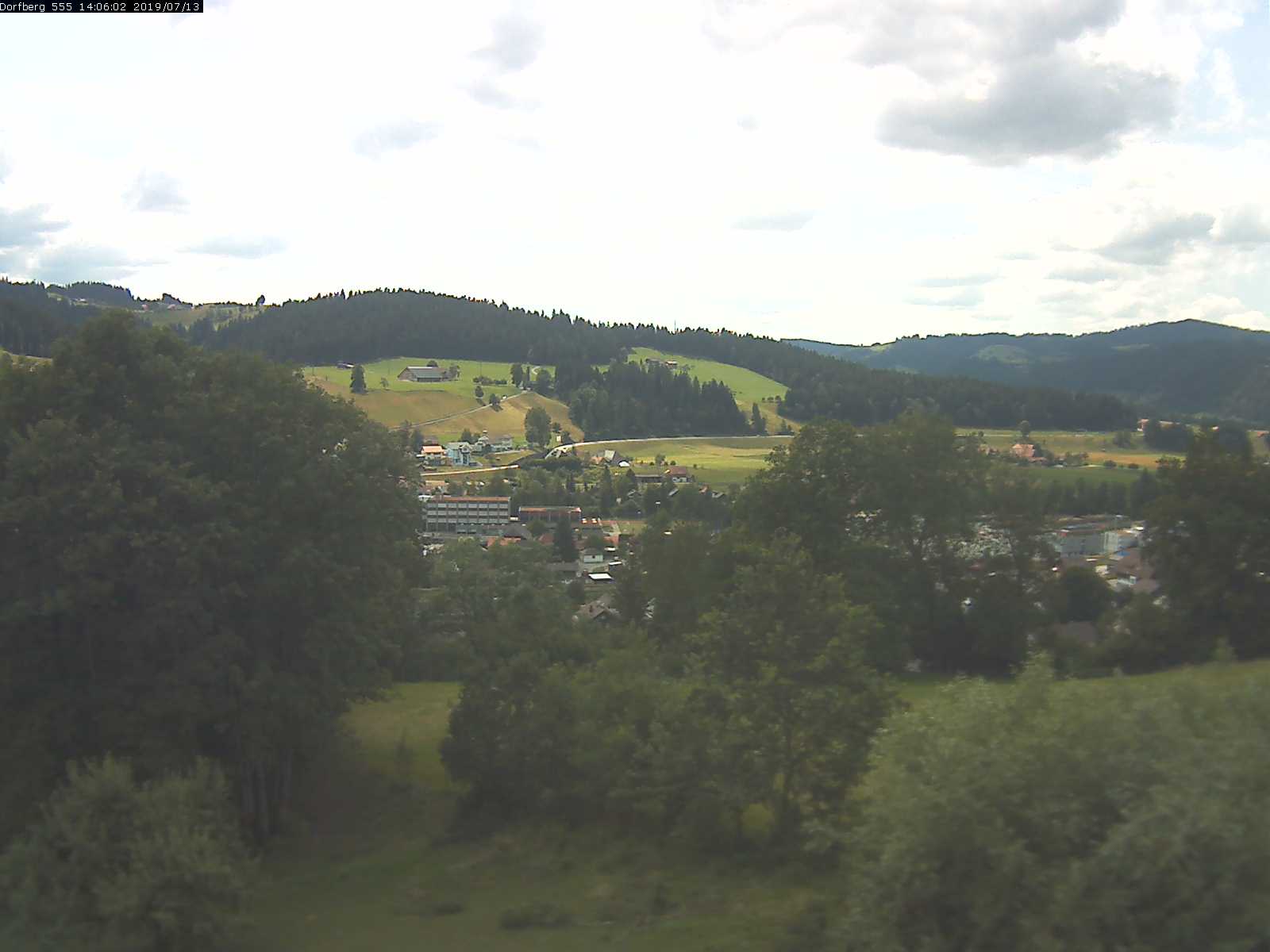 Webcam-Bild: Aussicht vom Dorfberg in Langnau 20190713-140601