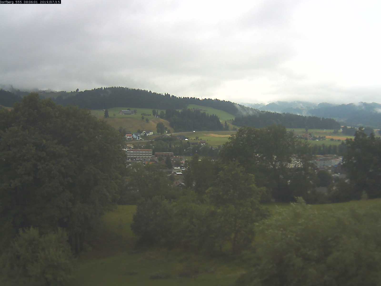 Webcam-Bild: Aussicht vom Dorfberg in Langnau 20190715-080601