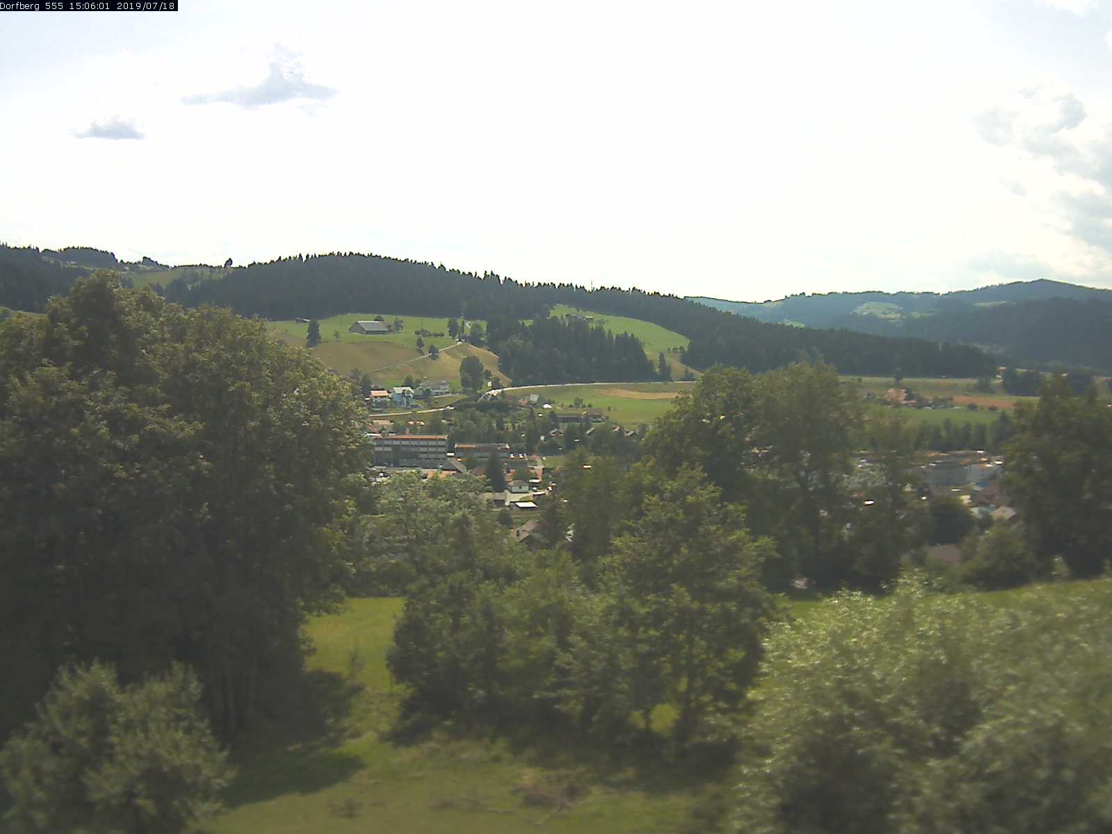 Webcam-Bild: Aussicht vom Dorfberg in Langnau 20190718-150601
