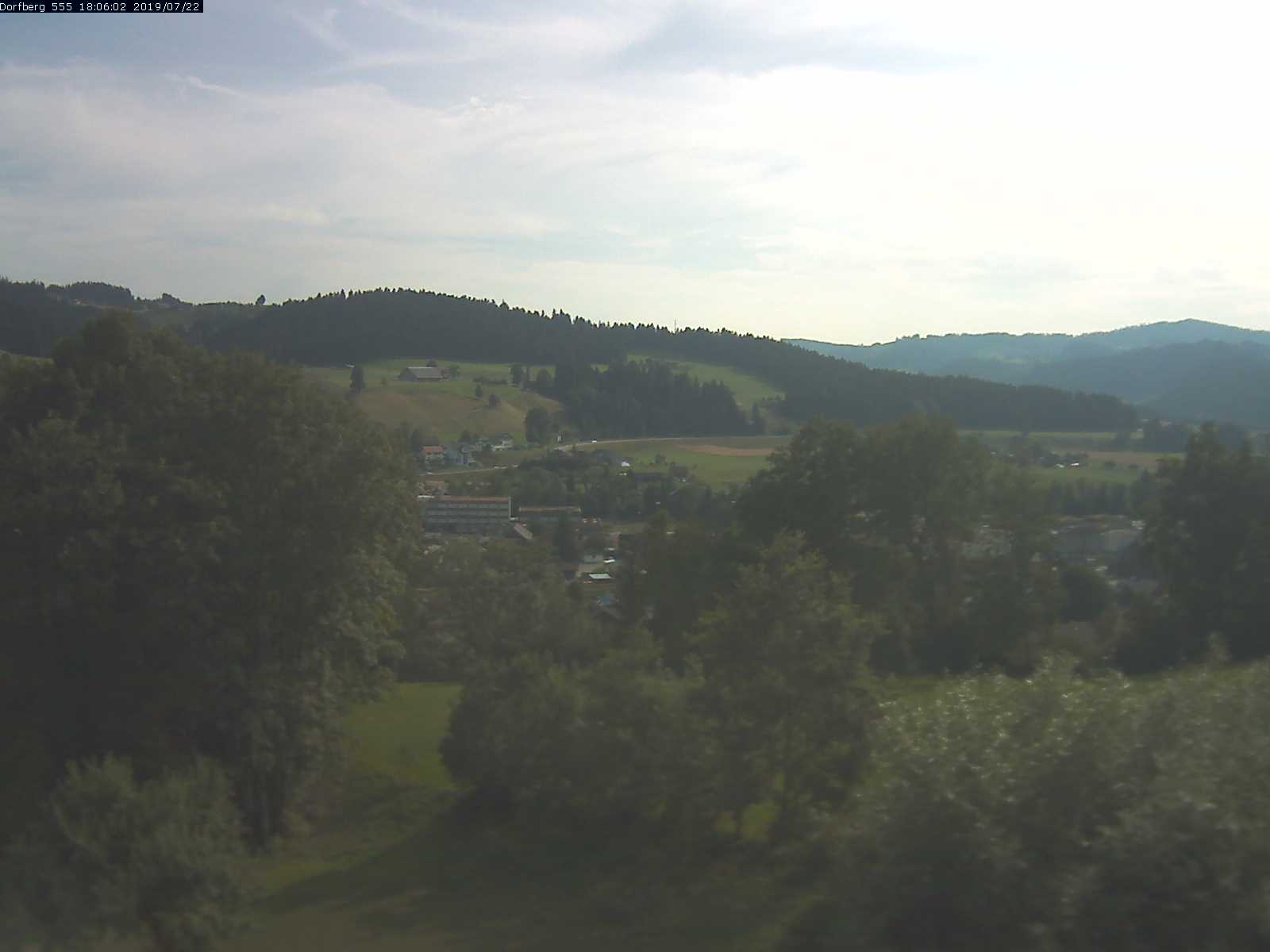 Webcam-Bild: Aussicht vom Dorfberg in Langnau 20190722-180601