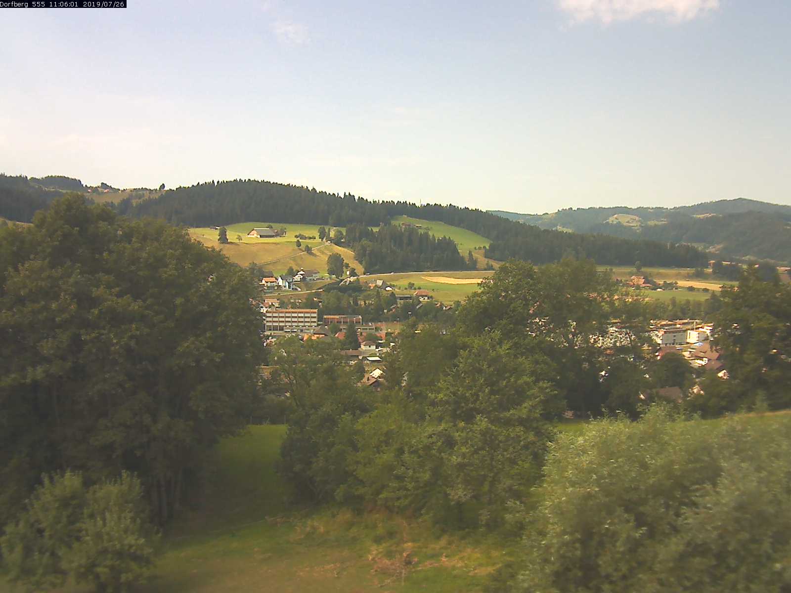 Webcam-Bild: Aussicht vom Dorfberg in Langnau 20190726-110601