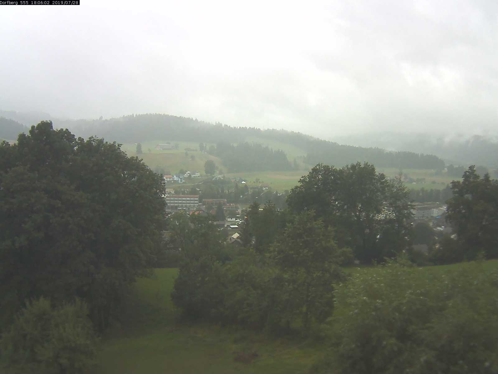 Webcam-Bild: Aussicht vom Dorfberg in Langnau 20190728-180601