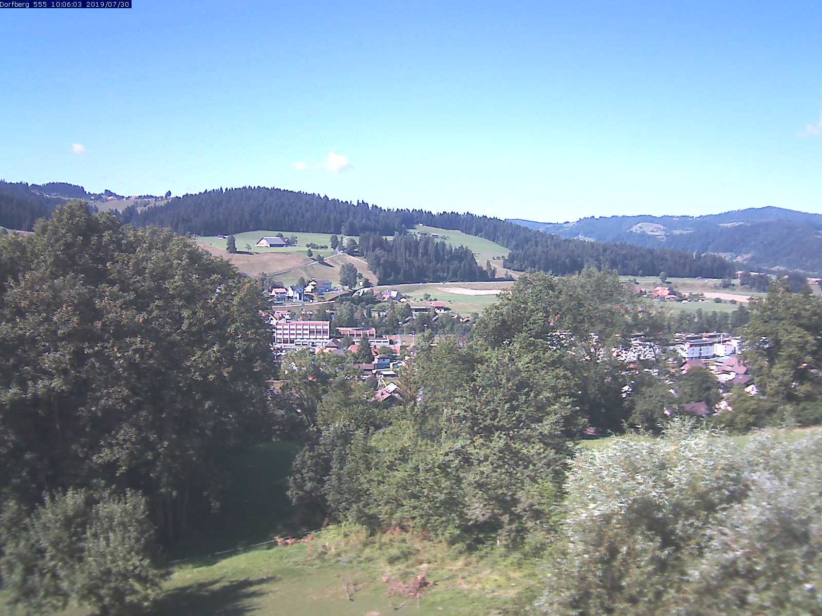Webcam-Bild: Aussicht vom Dorfberg in Langnau 20190730-100601