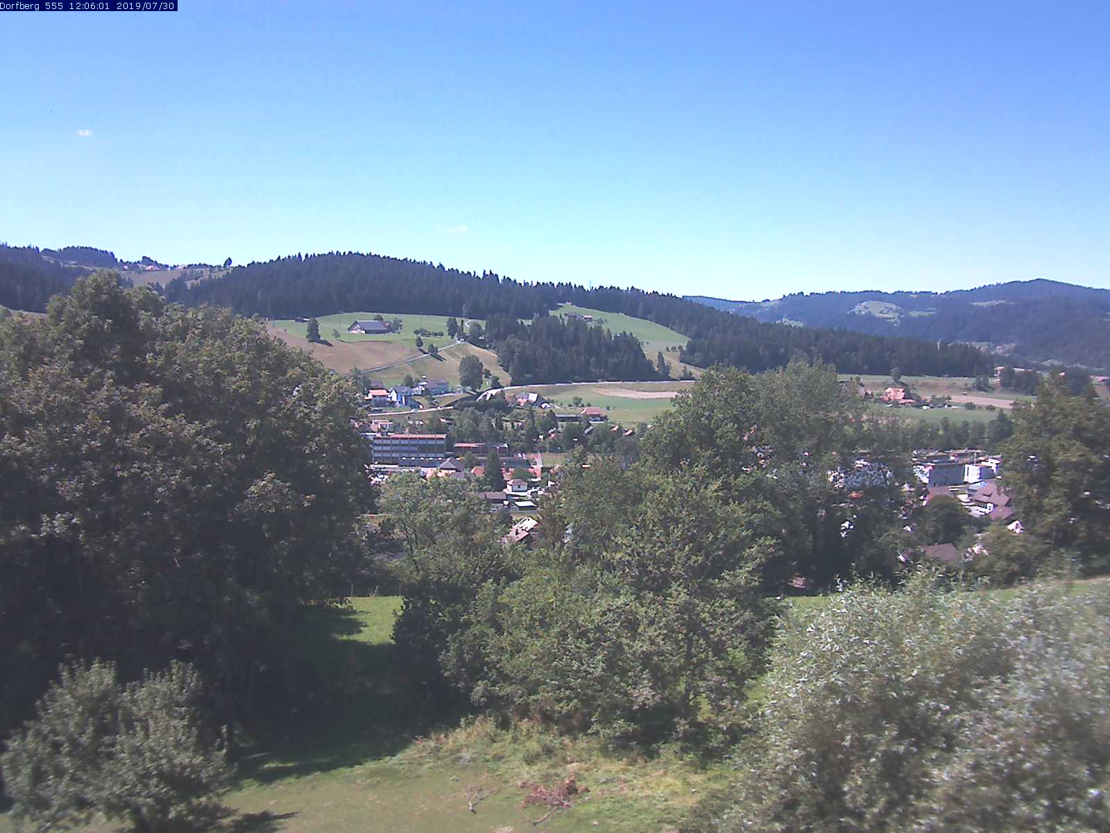 Webcam-Bild: Aussicht vom Dorfberg in Langnau 20190730-120601