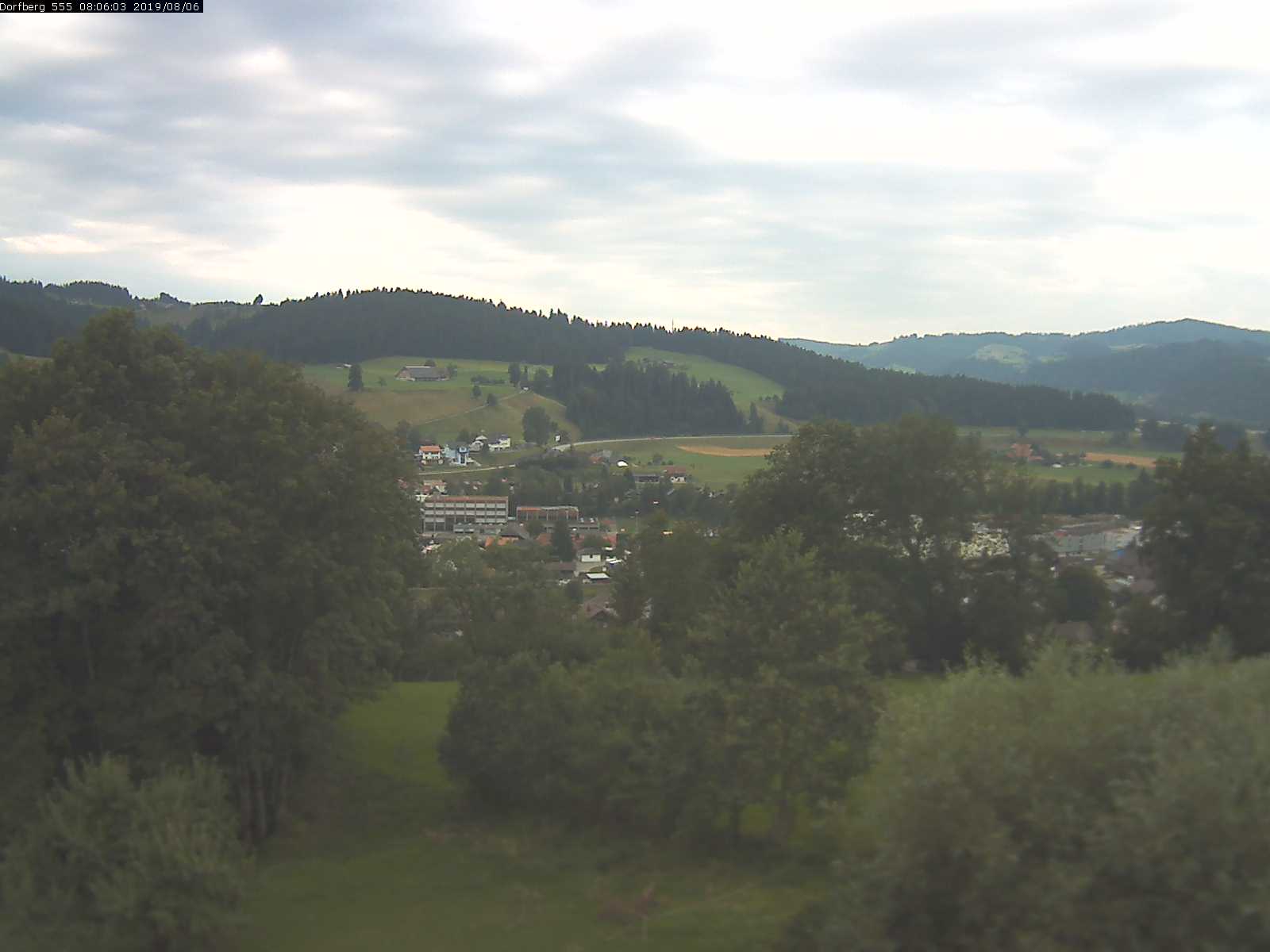 Webcam-Bild: Aussicht vom Dorfberg in Langnau 20190806-080601