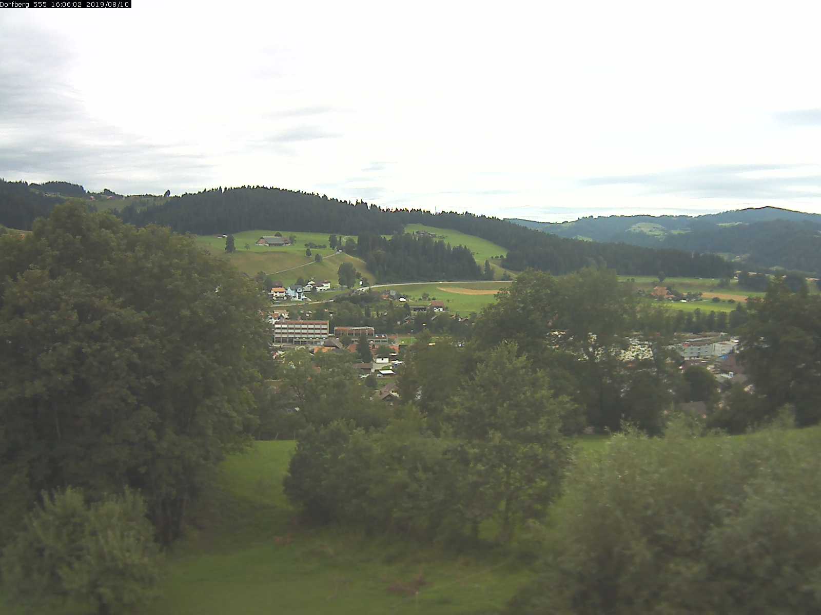 Webcam-Bild: Aussicht vom Dorfberg in Langnau 20190810-160601