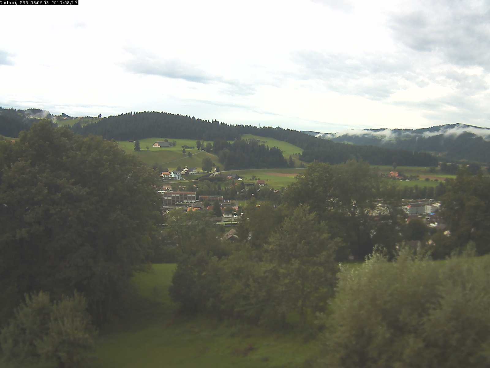 Webcam-Bild: Aussicht vom Dorfberg in Langnau 20190819-080601