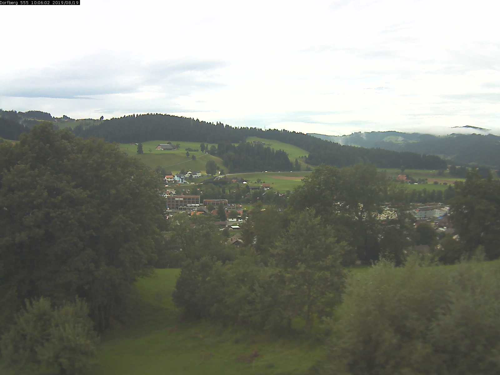 Webcam-Bild: Aussicht vom Dorfberg in Langnau 20190819-100601