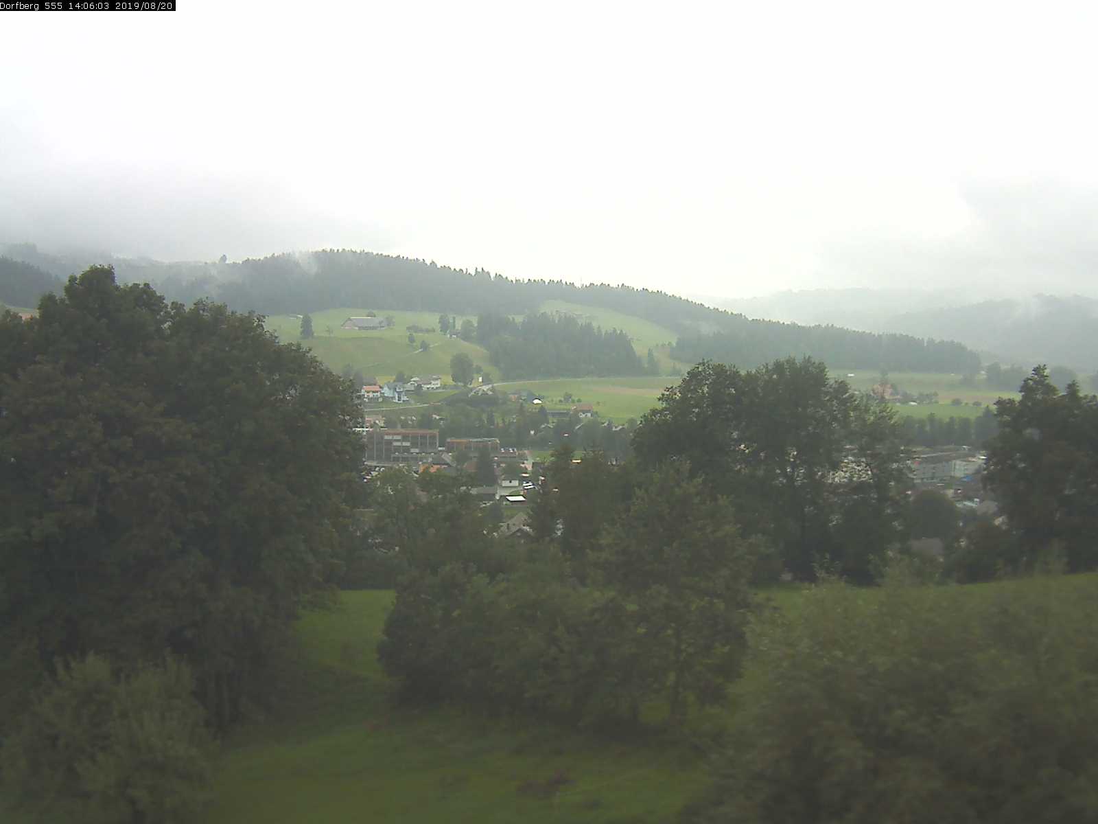Webcam-Bild: Aussicht vom Dorfberg in Langnau 20190820-140601
