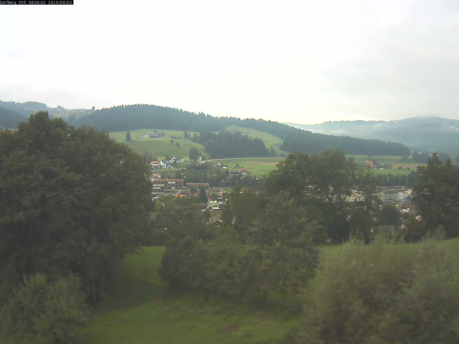 Webcam-Bild: Aussicht vom Dorfberg in Langnau 20190822-080601