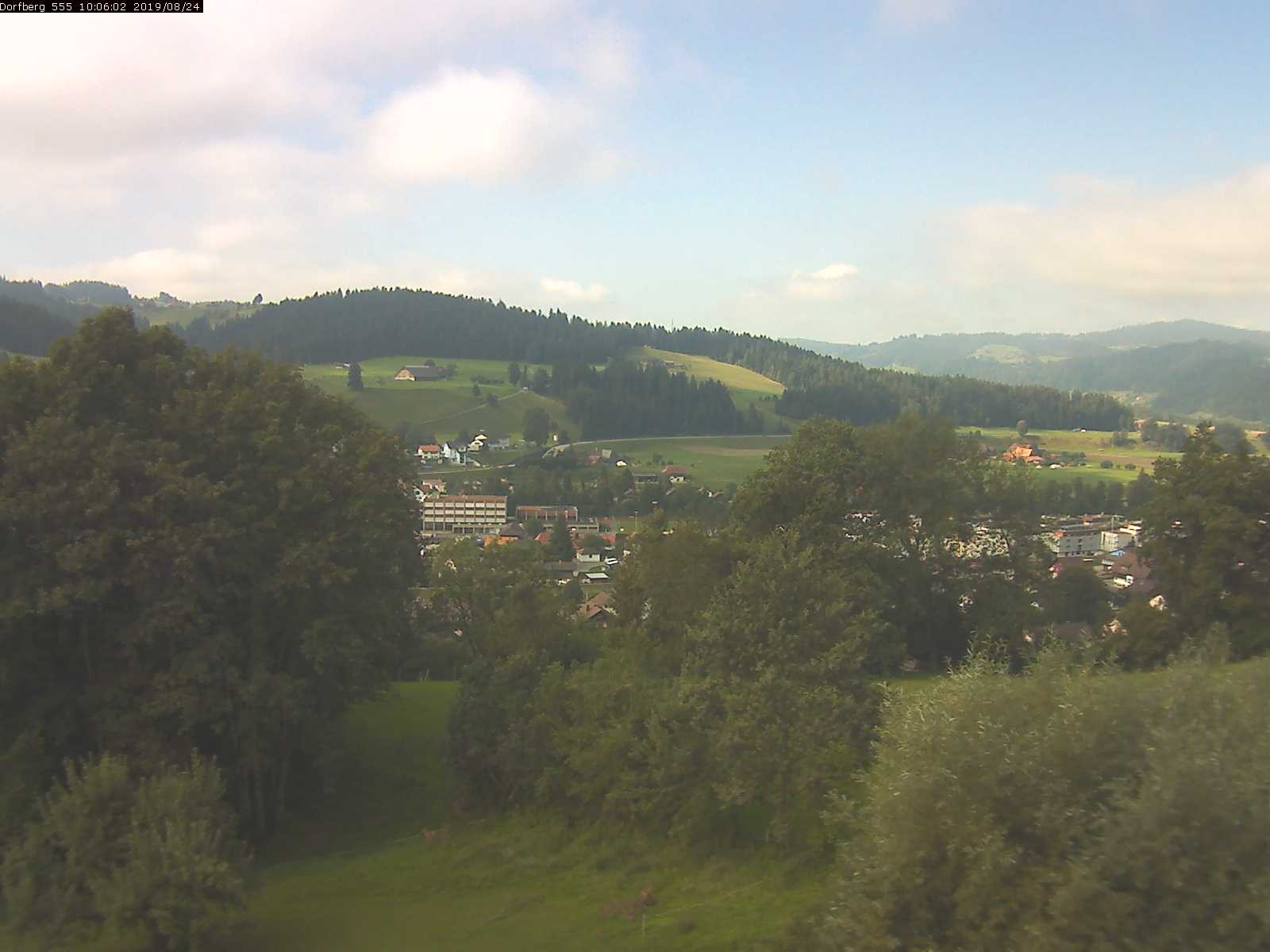 Webcam-Bild: Aussicht vom Dorfberg in Langnau 20190824-100602