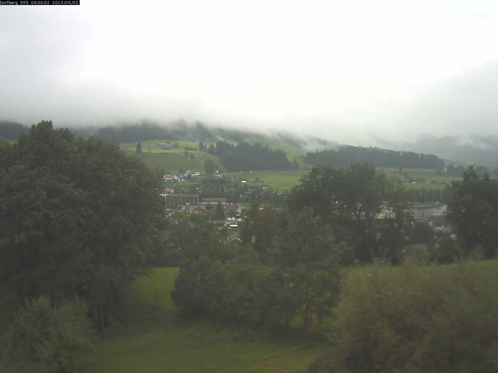 Webcam-Bild: Aussicht vom Dorfberg in Langnau 20190902-090601