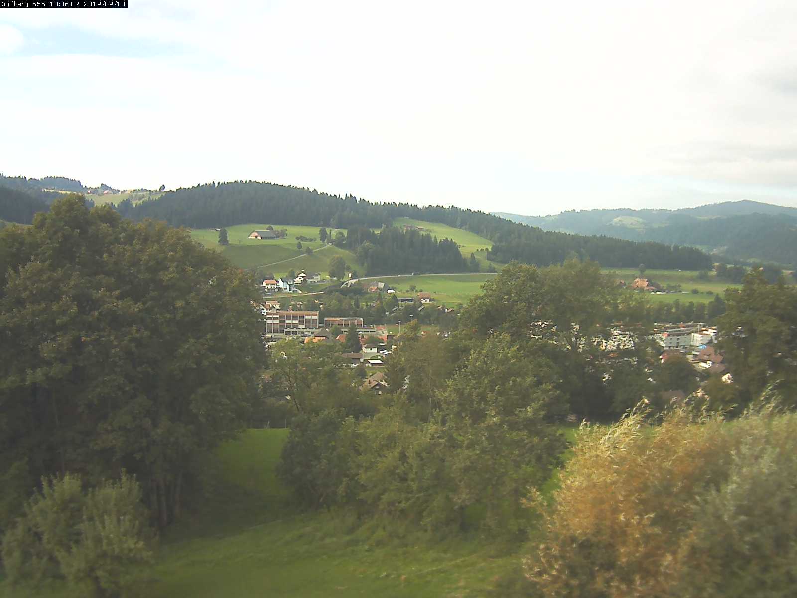 Webcam-Bild: Aussicht vom Dorfberg in Langnau 20190918-100601