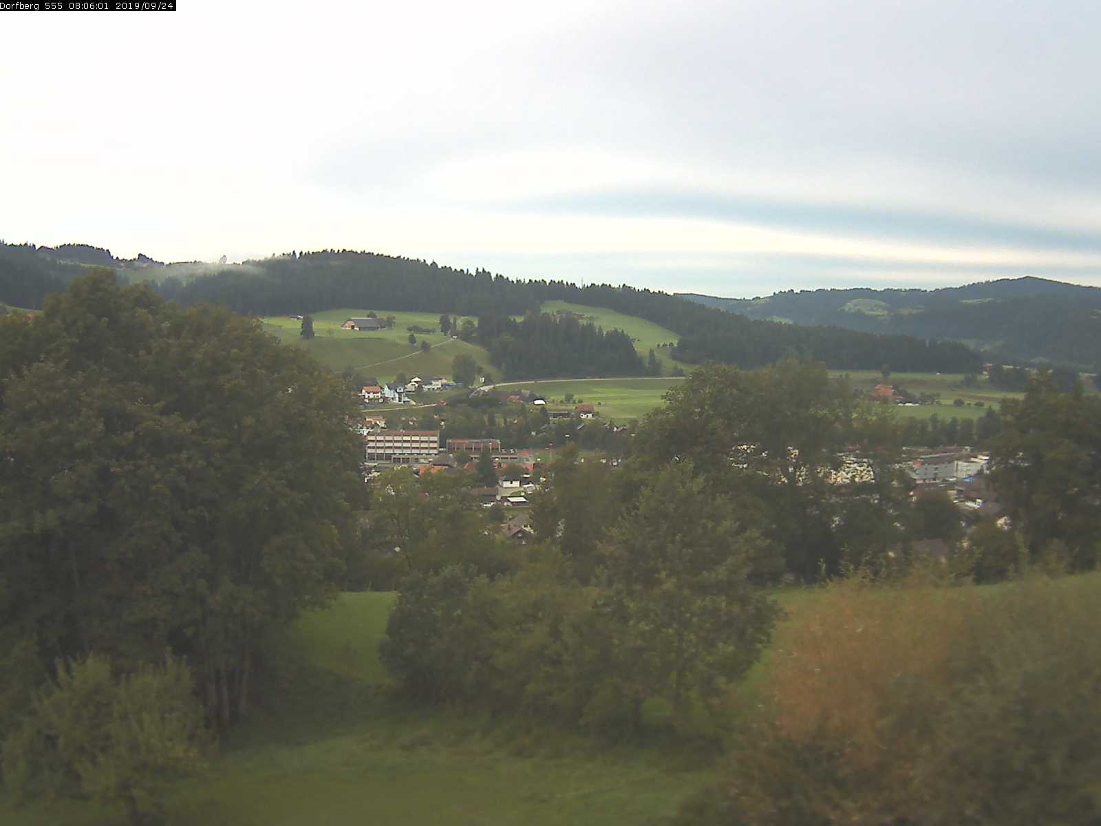 Webcam-Bild: Aussicht vom Dorfberg in Langnau 20190924-080601