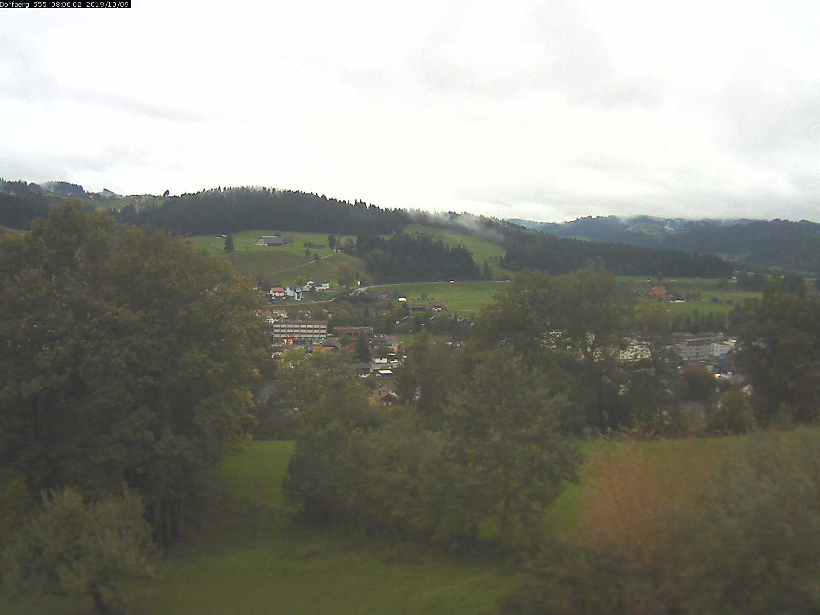 Webcam-Bild: Aussicht vom Dorfberg in Langnau 20191009-080601