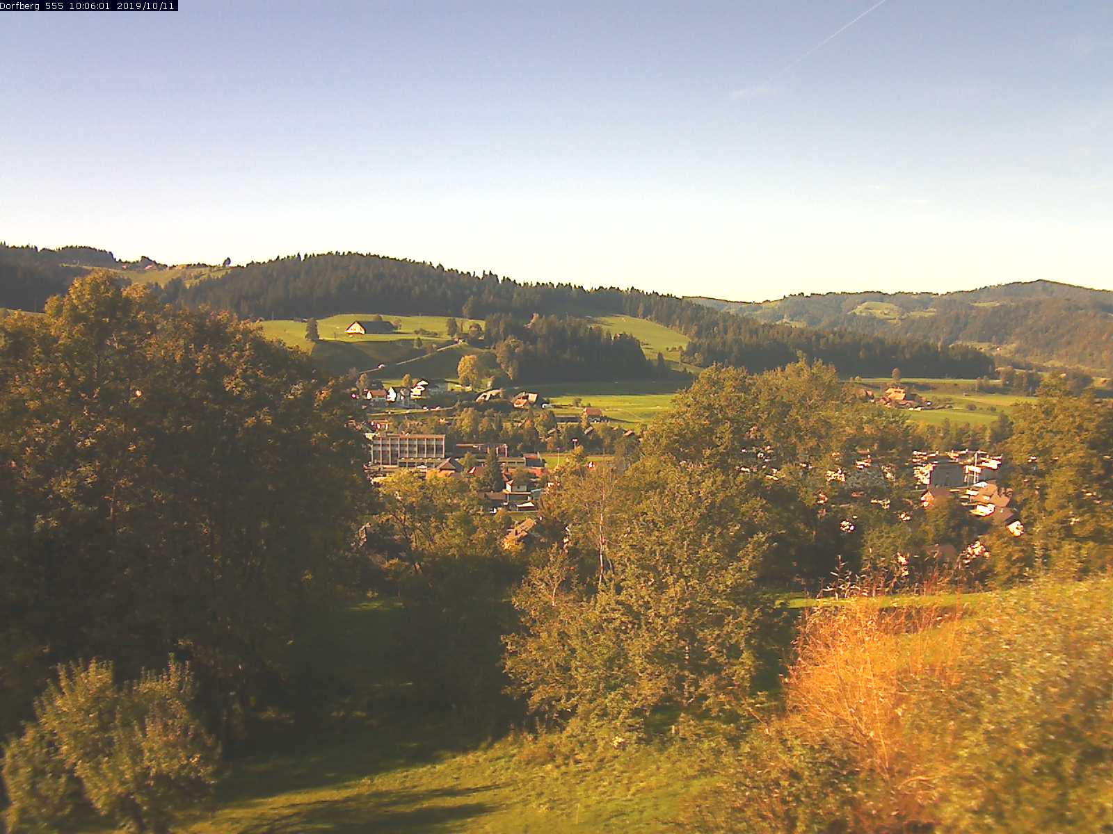 Webcam-Bild: Aussicht vom Dorfberg in Langnau 20191011-100601