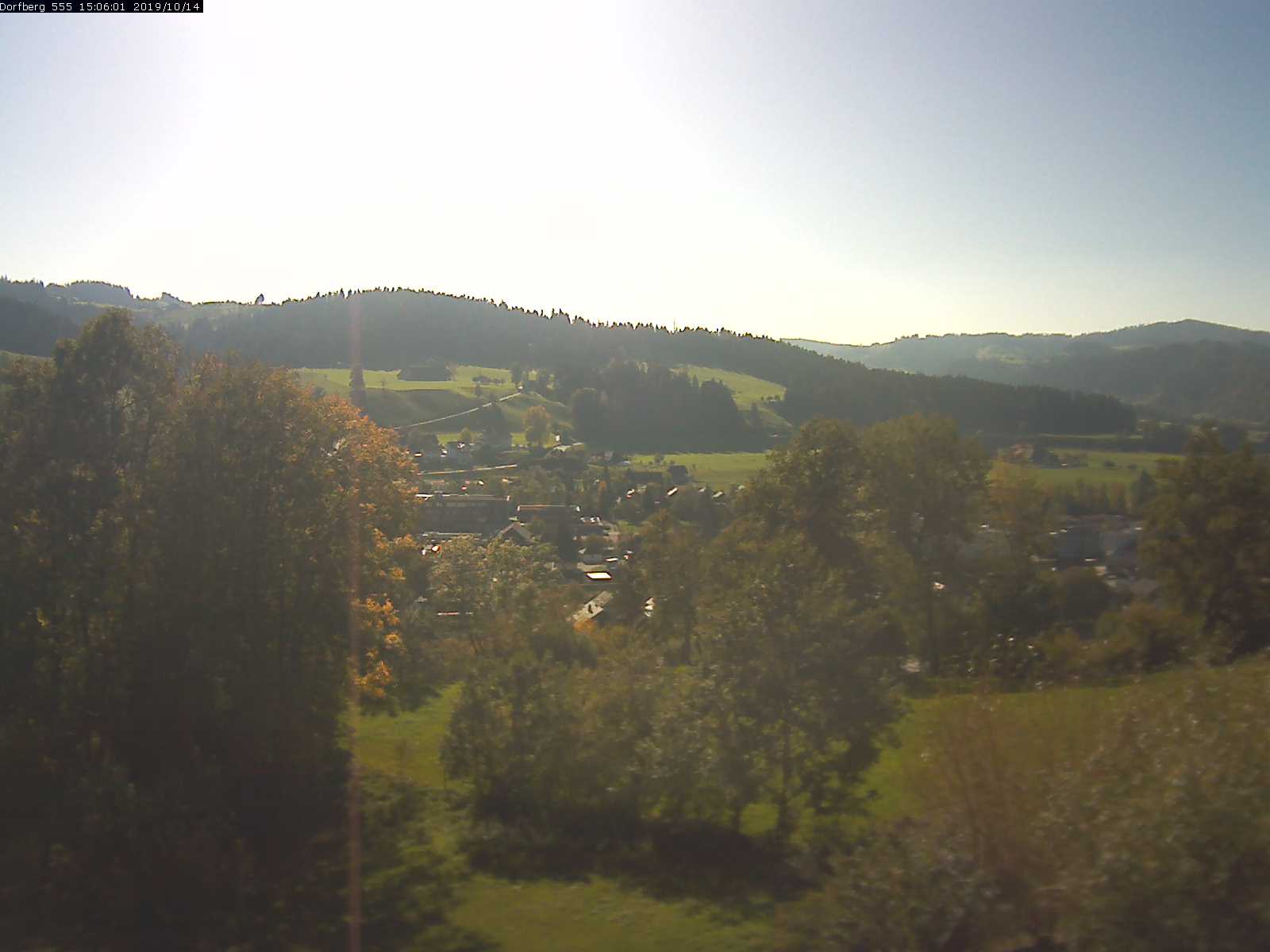Webcam-Bild: Aussicht vom Dorfberg in Langnau 20191014-150601