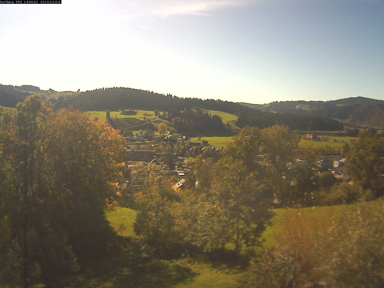 Webcam-Bild: Aussicht vom Dorfberg in Langnau 20191016-140601