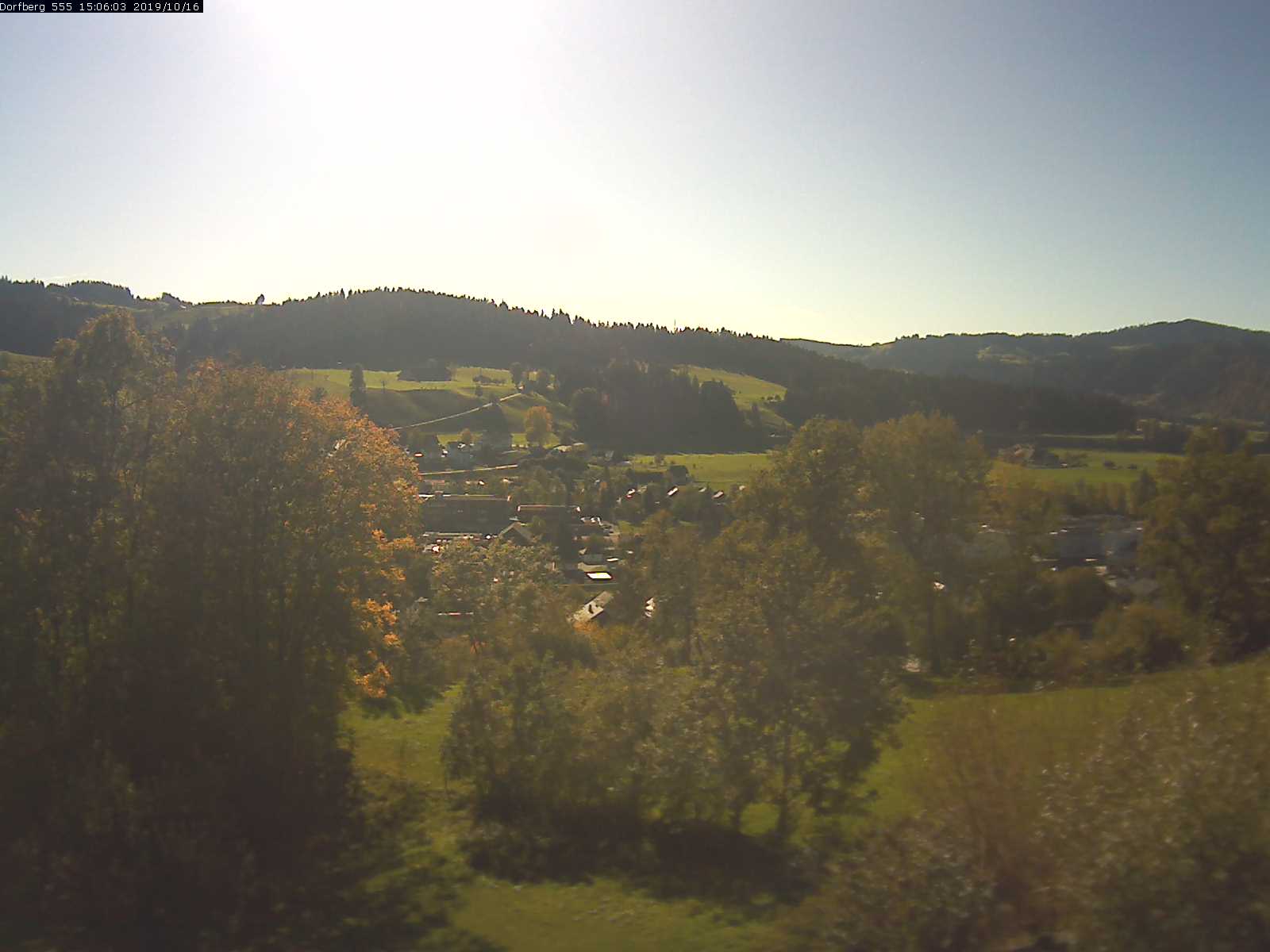 Webcam-Bild: Aussicht vom Dorfberg in Langnau 20191016-150601