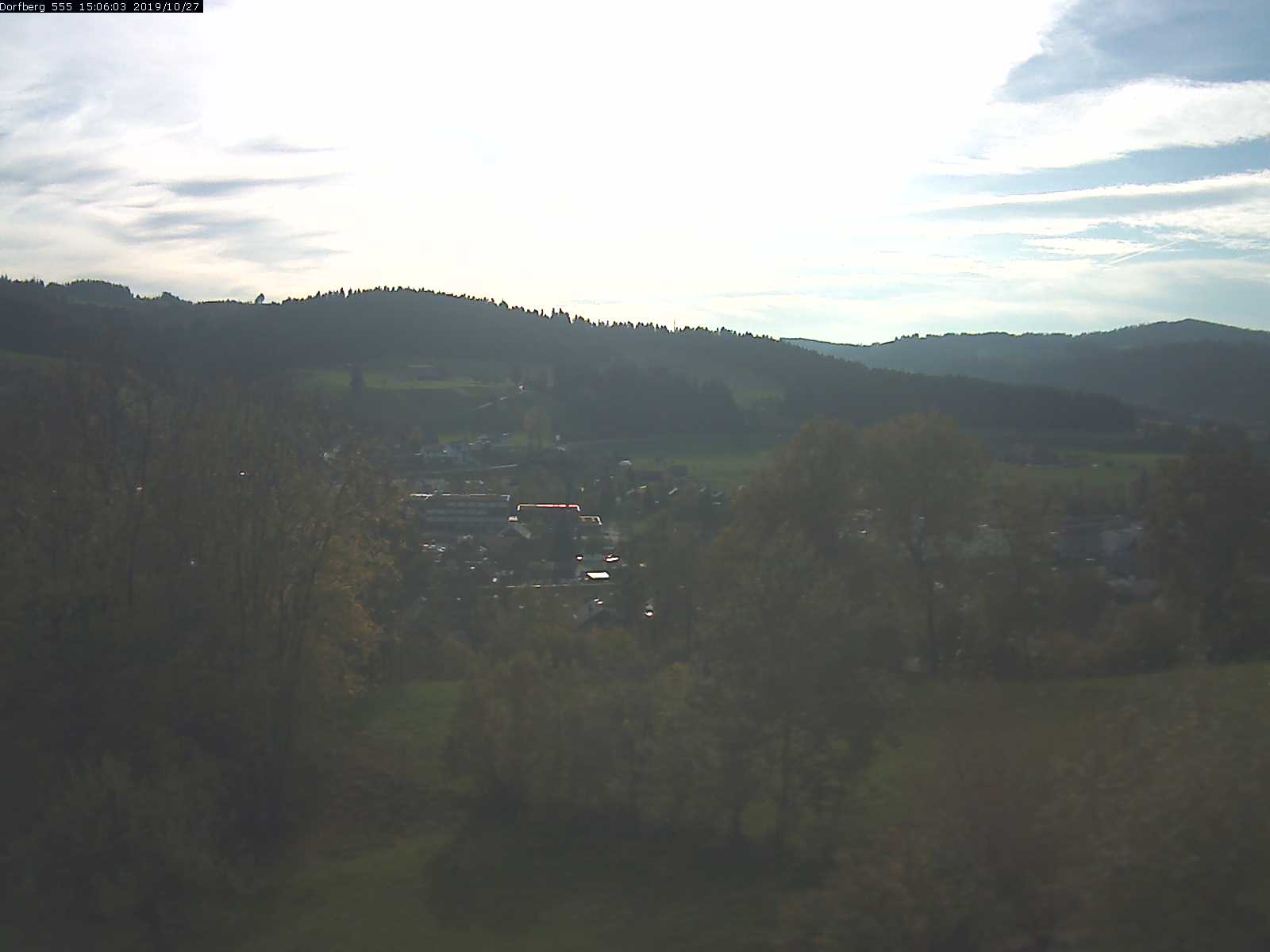 Webcam-Bild: Aussicht vom Dorfberg in Langnau 20191027-150601