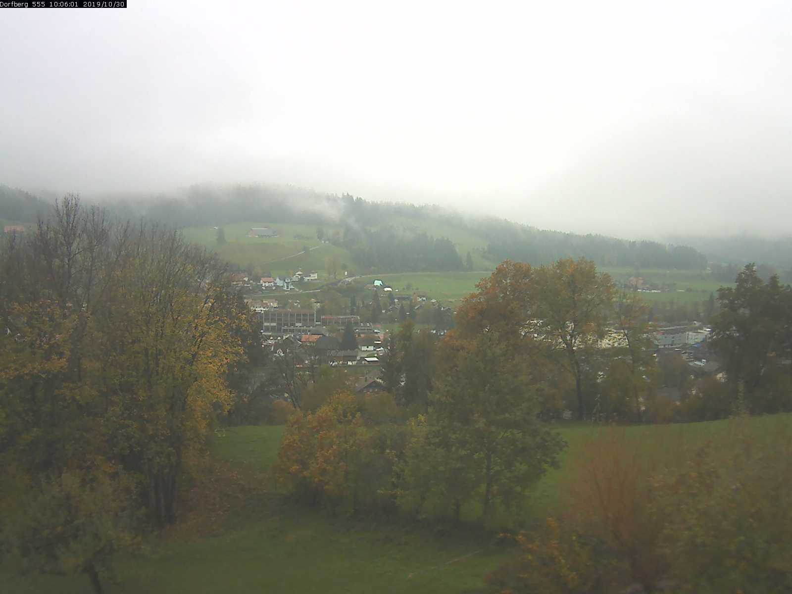 Webcam-Bild: Aussicht vom Dorfberg in Langnau 20191030-100601