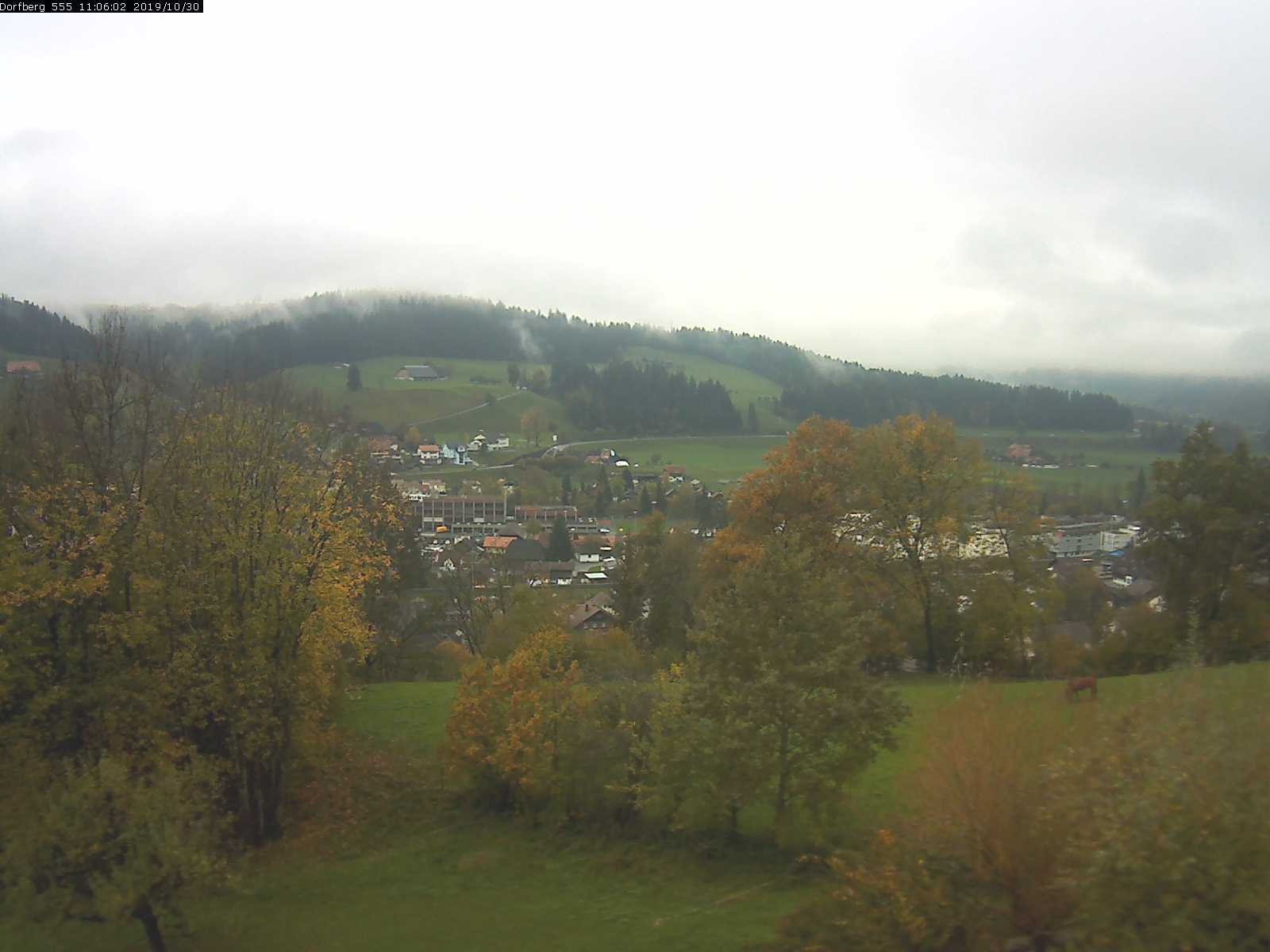 Webcam-Bild: Aussicht vom Dorfberg in Langnau 20191030-110601