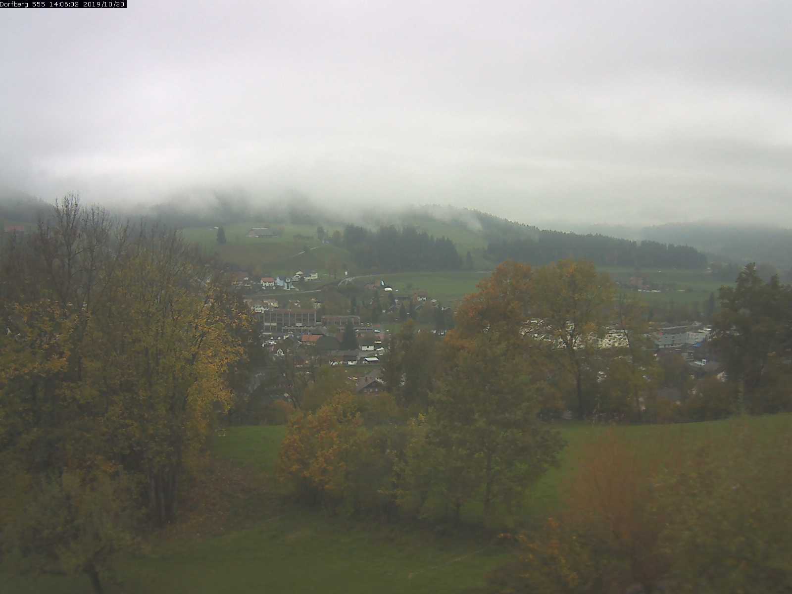 Webcam-Bild: Aussicht vom Dorfberg in Langnau 20191030-140601