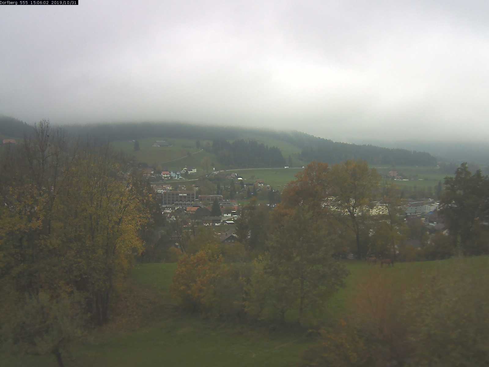 Webcam-Bild: Aussicht vom Dorfberg in Langnau 20191031-150601
