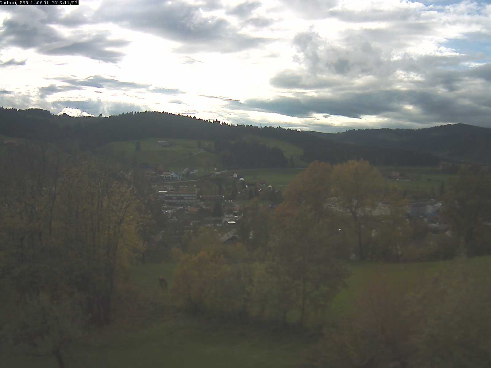 Webcam-Bild: Aussicht vom Dorfberg in Langnau 20191102-140601