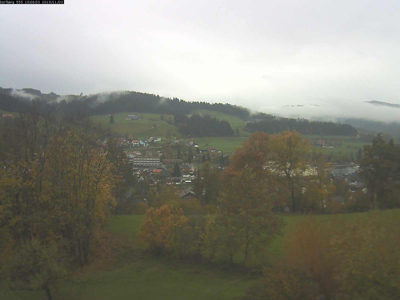 Webcam-Bild: Aussicht vom Dorfberg in Langnau 20191103-100601