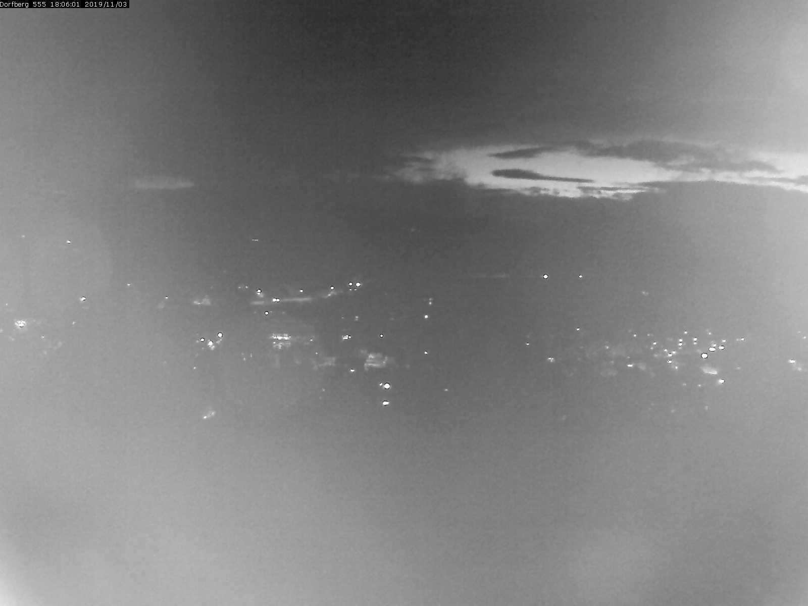 Webcam-Bild: Aussicht vom Dorfberg in Langnau 20191103-180601