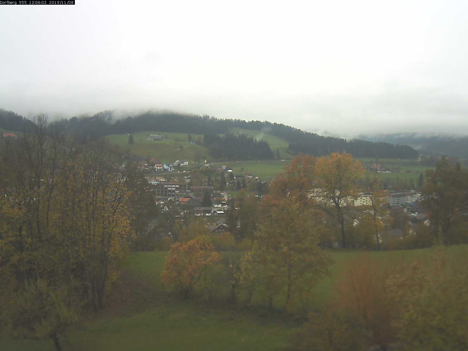 Webcam-Bild: Aussicht vom Dorfberg in Langnau 20191108-120602