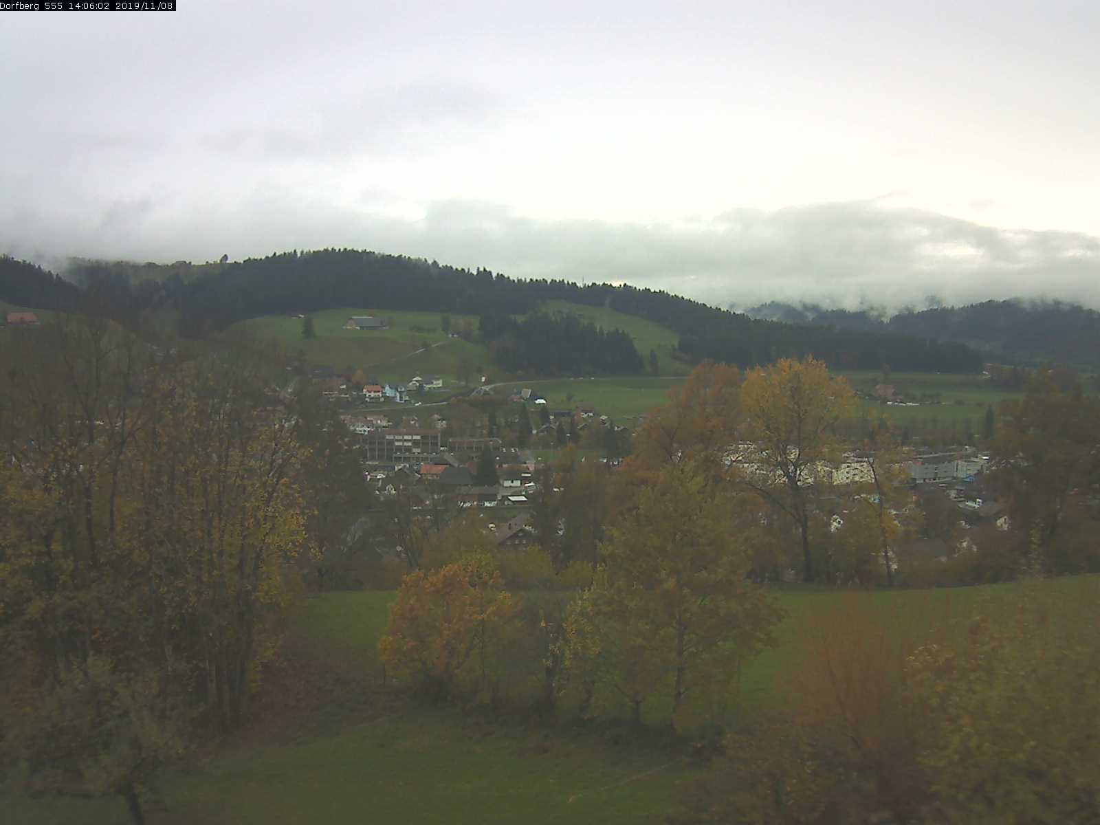 Webcam-Bild: Aussicht vom Dorfberg in Langnau 20191108-140601