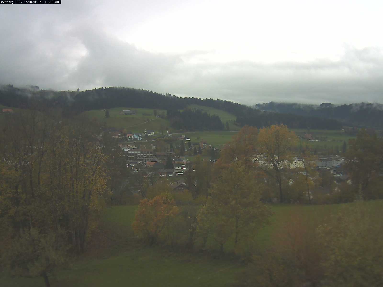 Webcam-Bild: Aussicht vom Dorfberg in Langnau 20191108-150601