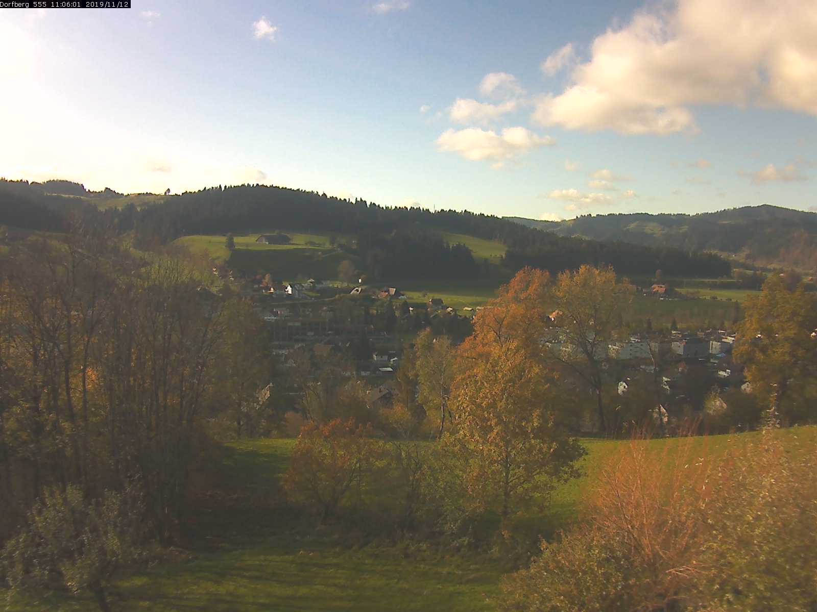Webcam-Bild: Aussicht vom Dorfberg in Langnau 20191112-110601