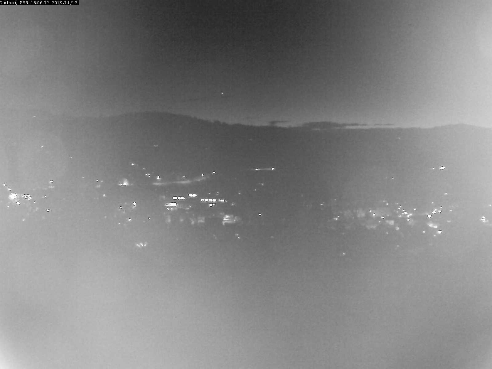 Webcam-Bild: Aussicht vom Dorfberg in Langnau 20191112-180601