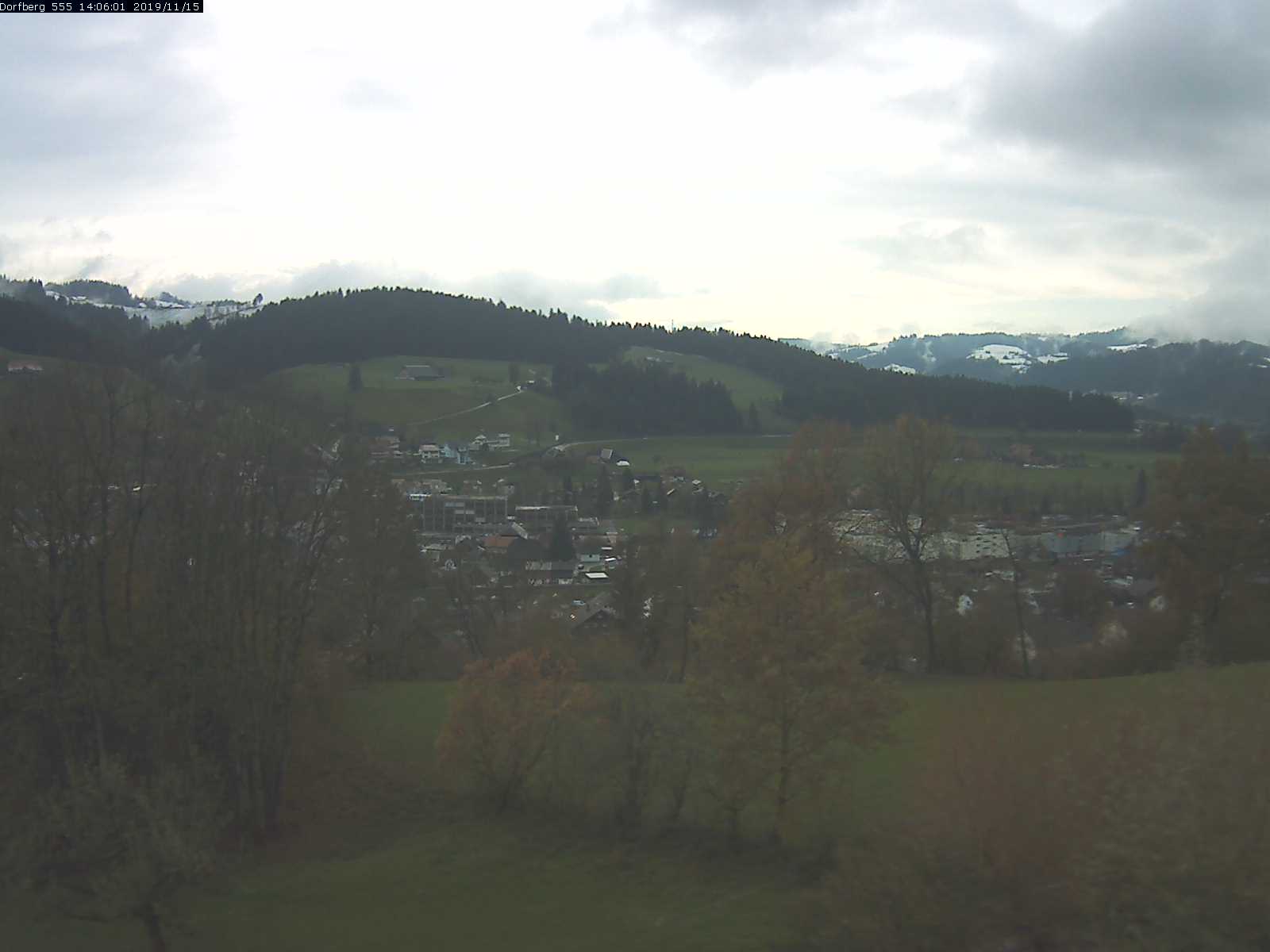 Webcam-Bild: Aussicht vom Dorfberg in Langnau 20191115-140601