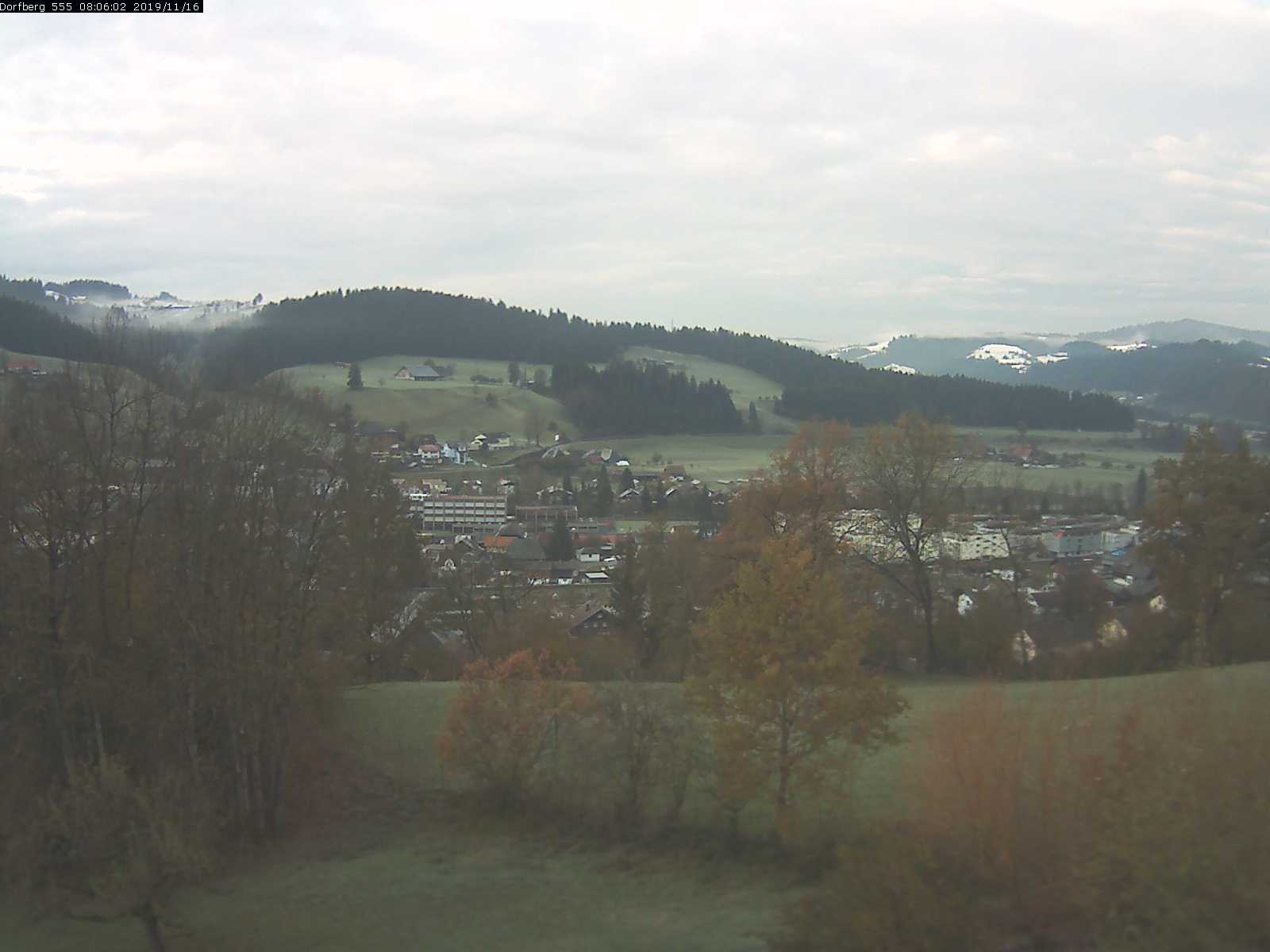 Webcam-Bild: Aussicht vom Dorfberg in Langnau 20191116-080601