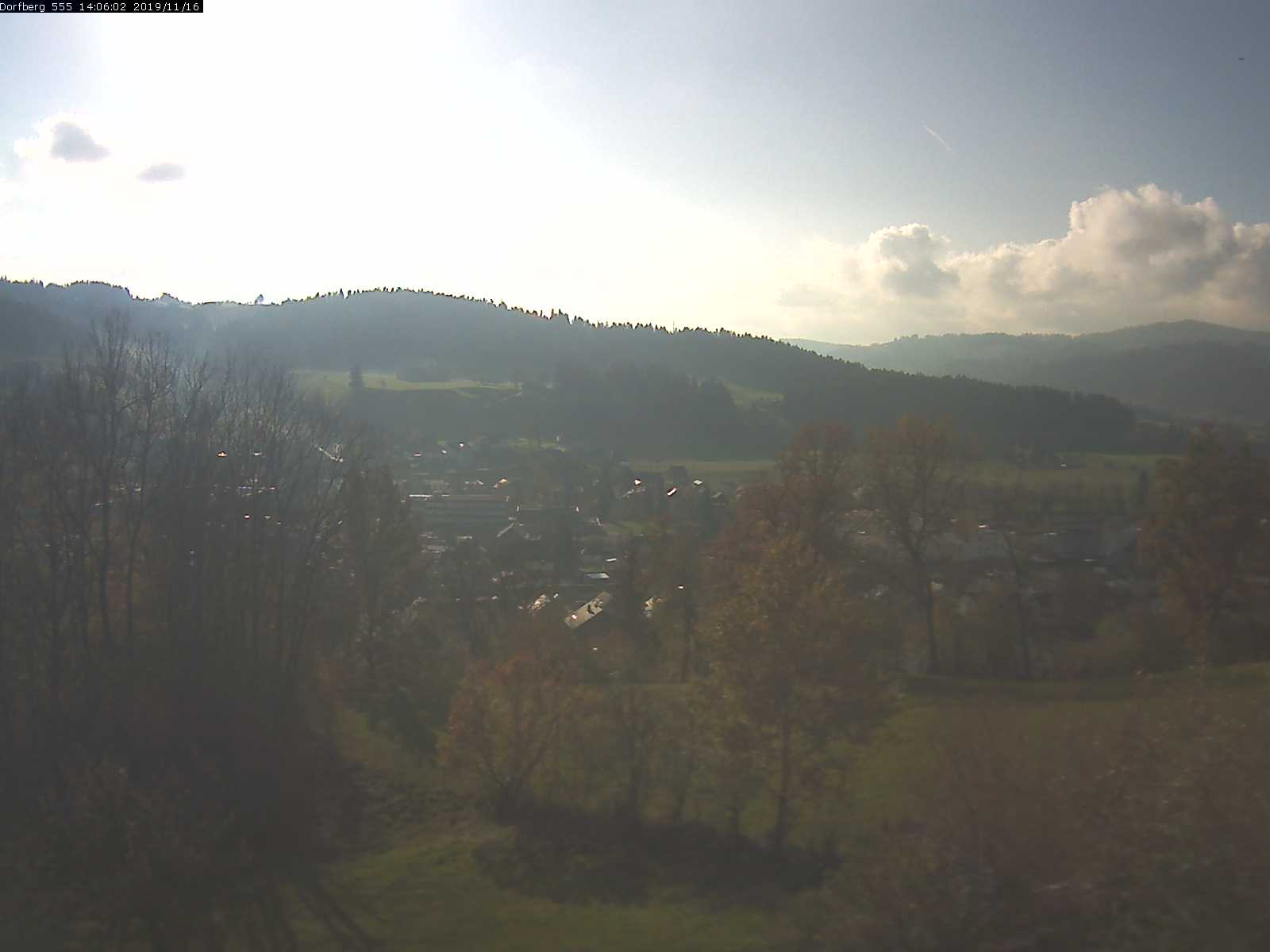 Webcam-Bild: Aussicht vom Dorfberg in Langnau 20191116-140601