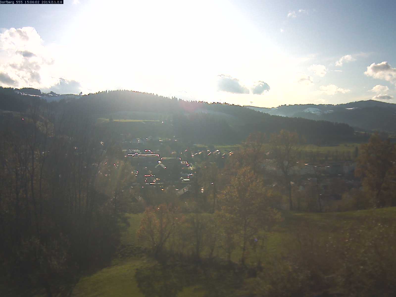 Webcam-Bild: Aussicht vom Dorfberg in Langnau 20191118-150601