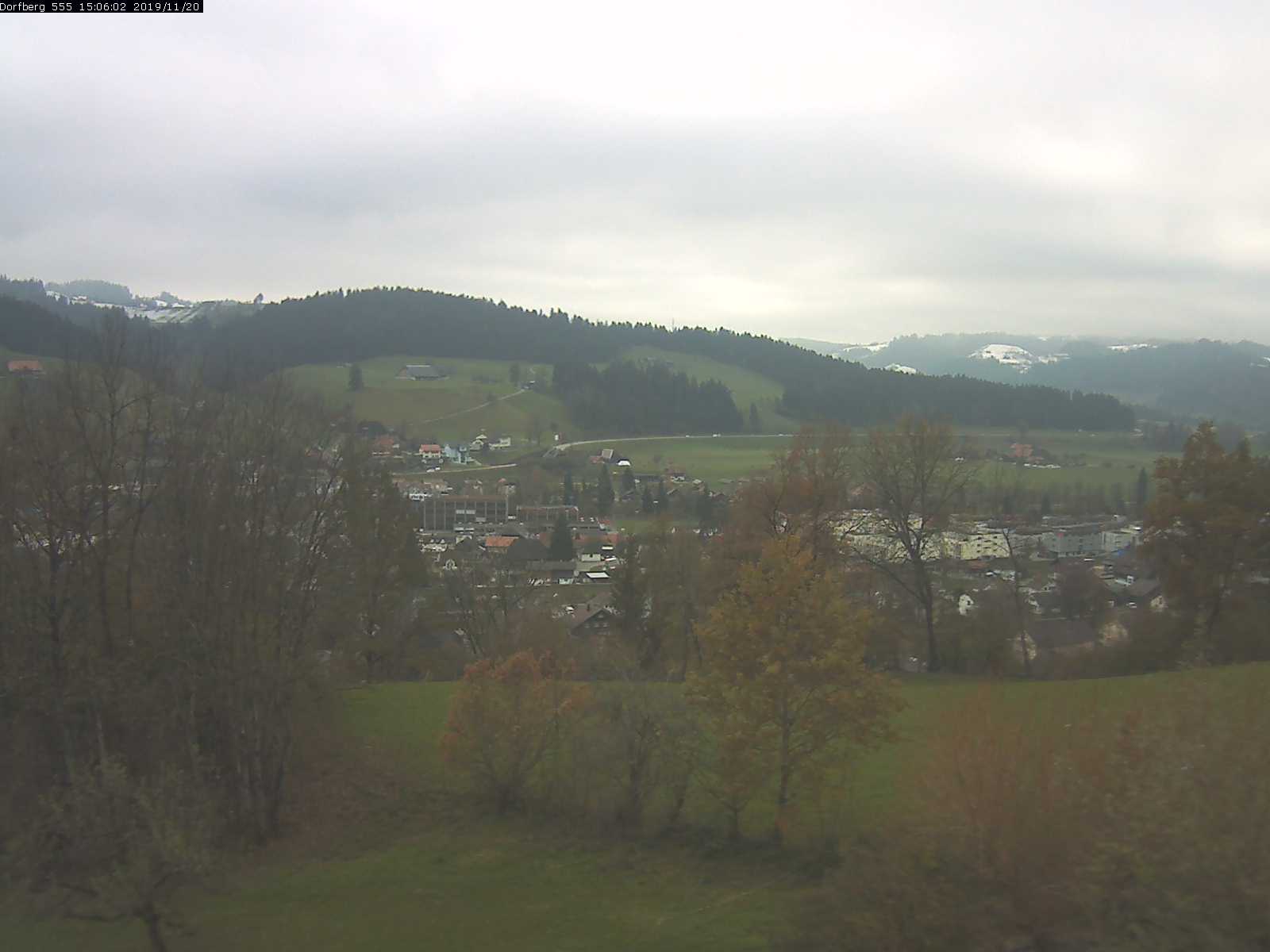Webcam-Bild: Aussicht vom Dorfberg in Langnau 20191120-150601