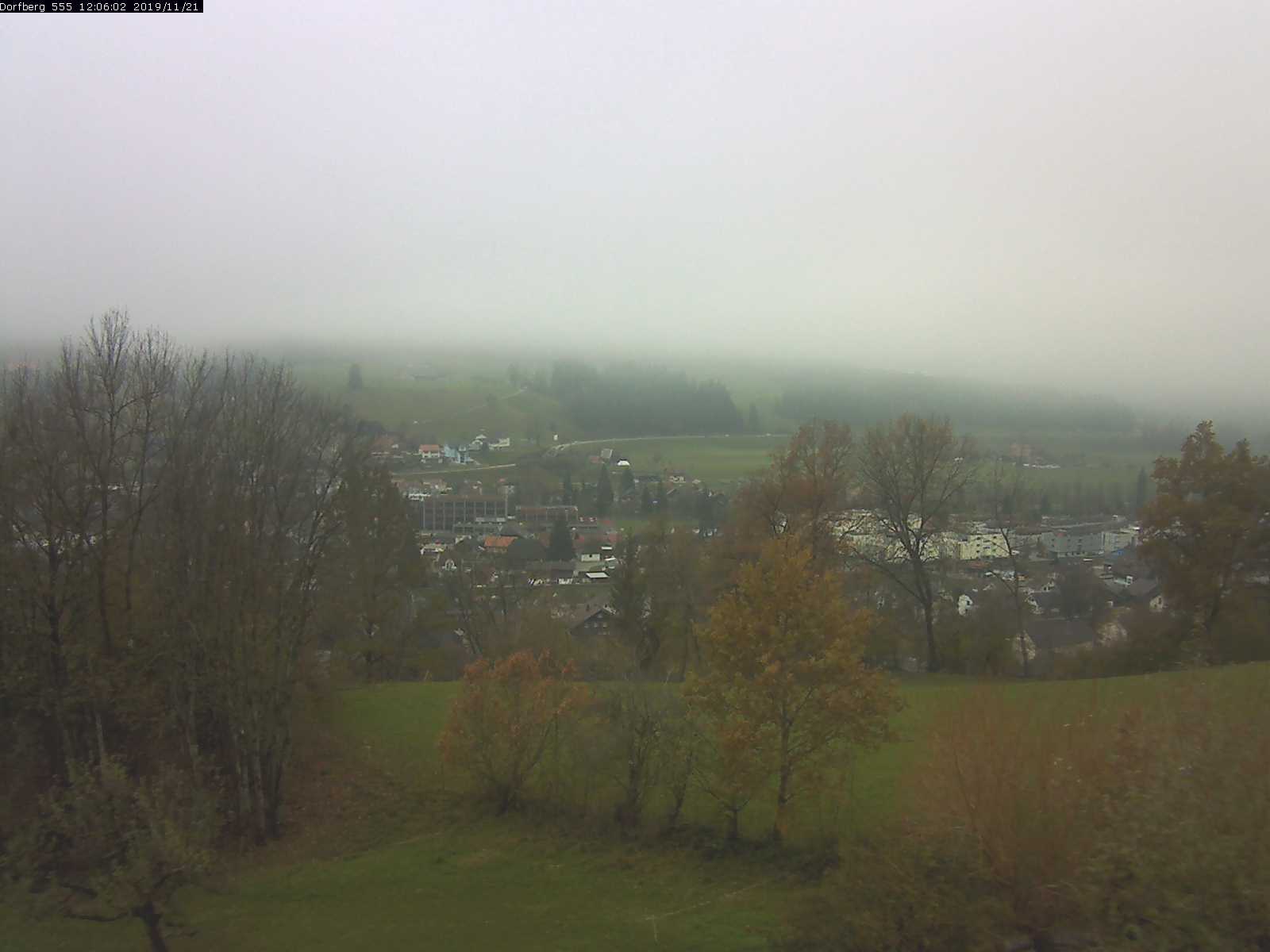 Webcam-Bild: Aussicht vom Dorfberg in Langnau 20191121-120601