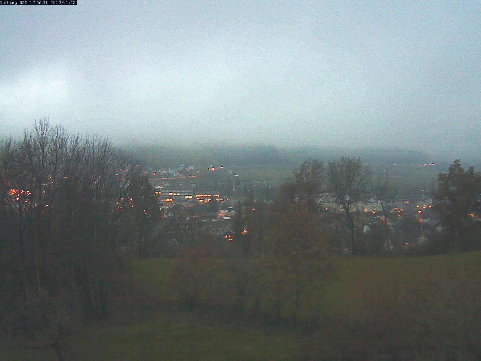 Webcam-Bild: Aussicht vom Dorfberg in Langnau 20191122-170601