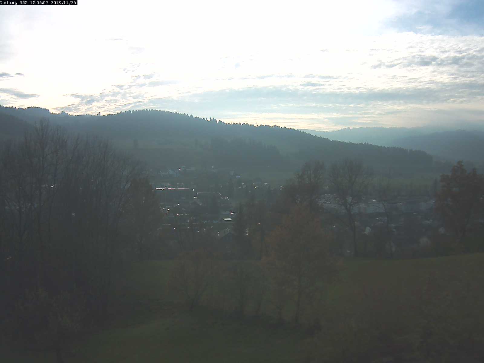 Webcam-Bild: Aussicht vom Dorfberg in Langnau 20191126-150601